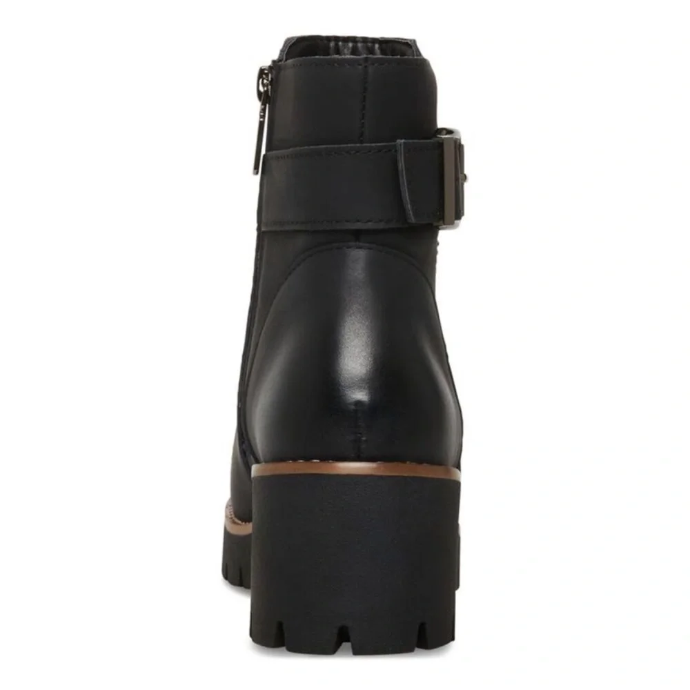 Aqua College Desiree Lug nubuck black ankle chunky boot Size 7